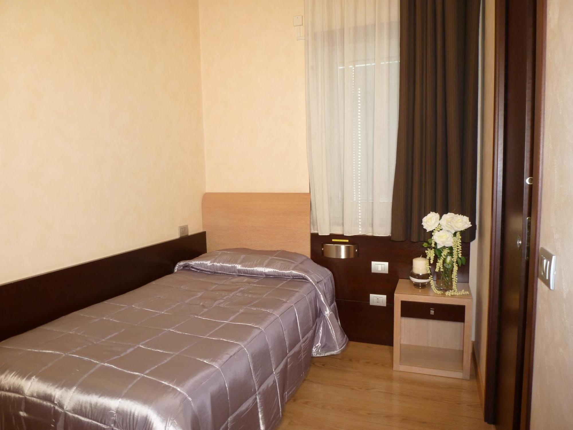 Eh Rome Airport Euro House Hotels Ф'юмічіно Екстер'єр фото