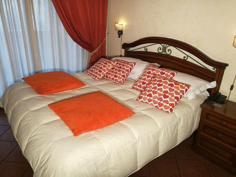 Eh Rome Airport Euro House Hotels Ф'юмічіно Екстер'єр фото